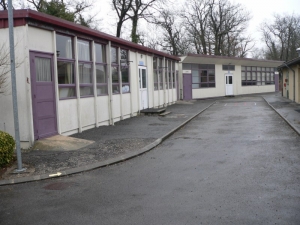 Les 2 préfa de l'école maternelle (Ph. G. BRANCHUT)