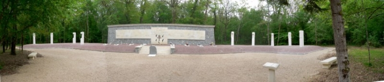 Panorama du Monument des Fusillés après réalisation du Projet (Ph. G. BRANCHUT)