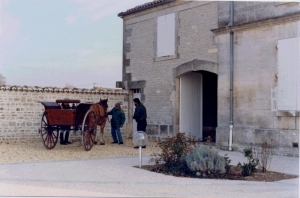 Sur cette photo de 1992, on aperçoit encore l'écurie (Ph. G.Branchut)